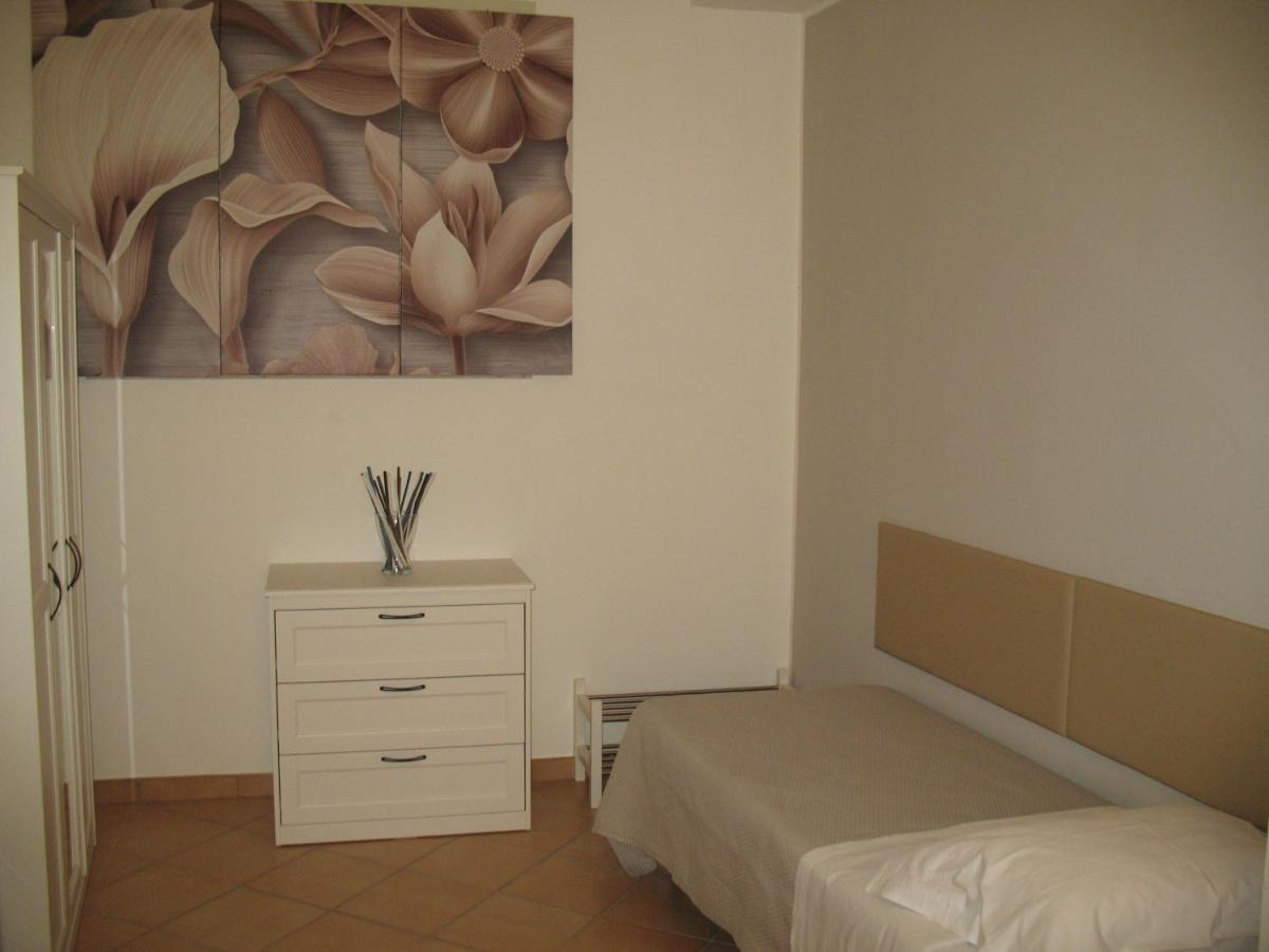 Bed&Bed Tommaso Fazzello Only Rooms Taormina Exterior foto