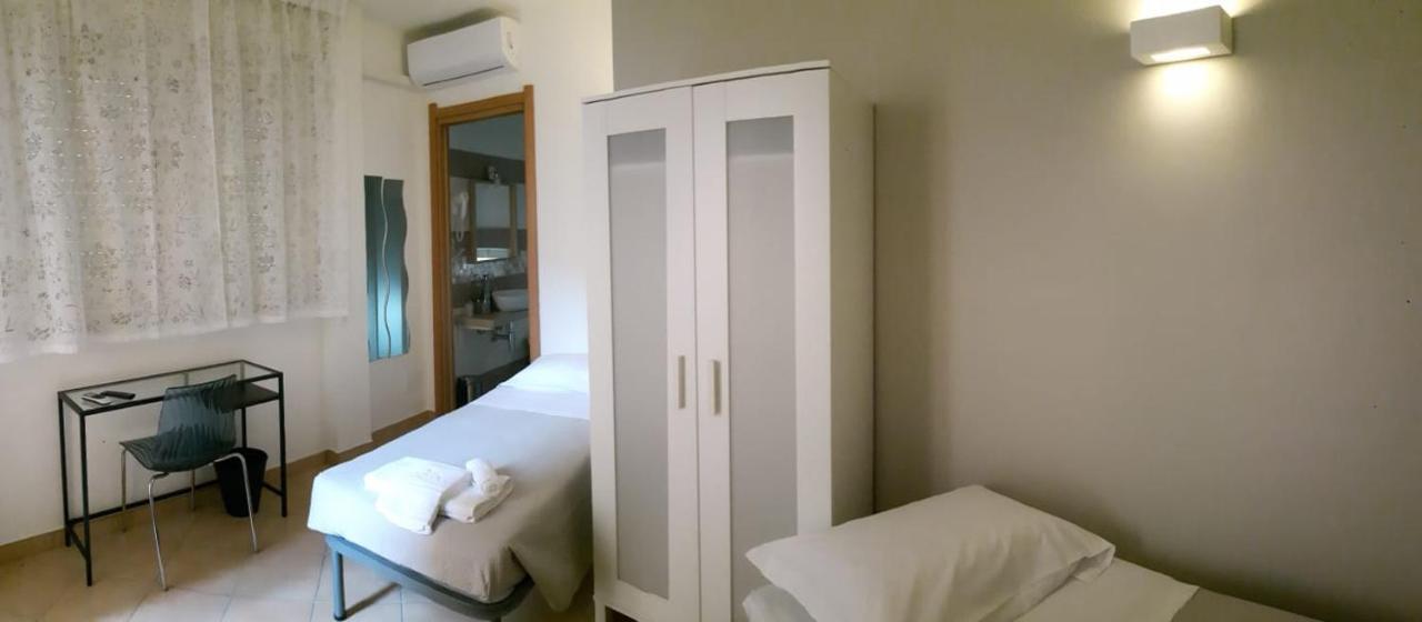 Bed&Bed Tommaso Fazzello Only Rooms Taormina Zimmer foto